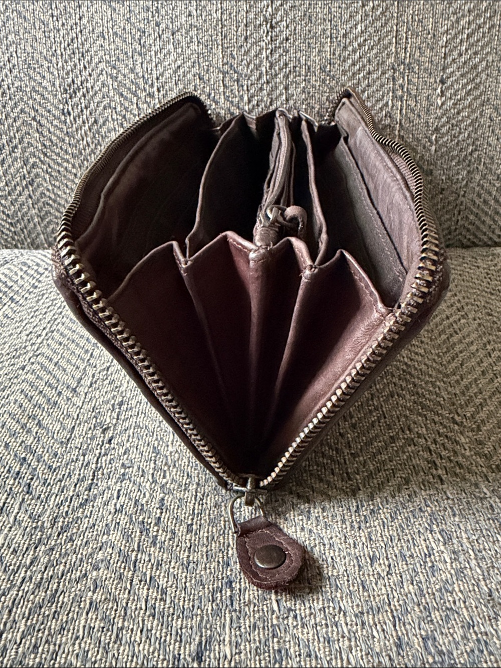 Ashwood Women’s Brown Leather Zip Around Woven Wallet. - Picture 9 of 12